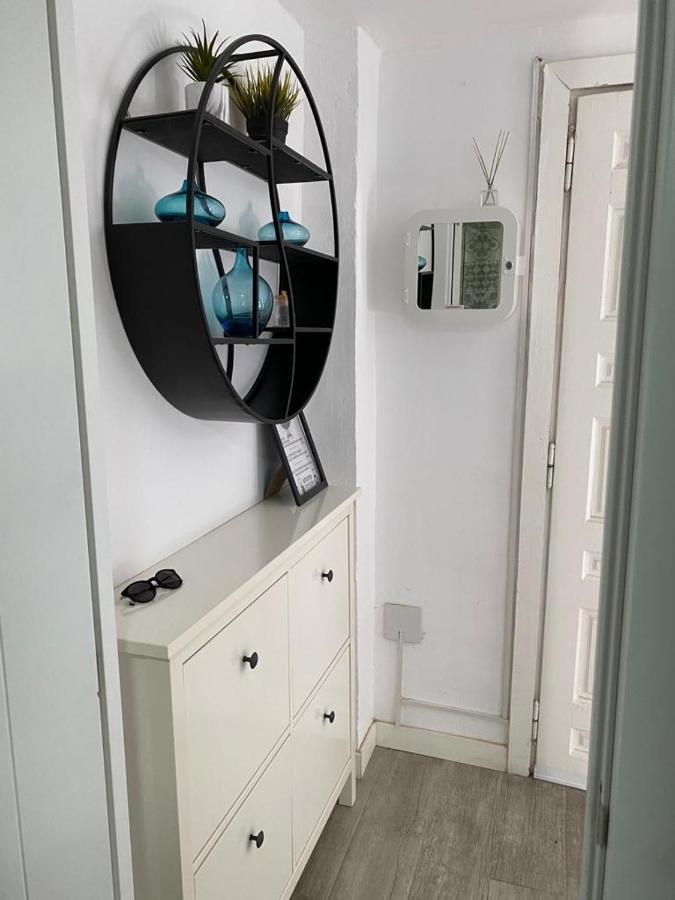 Pueblo Blanco Sea View Apartment By Namaste Elite توريمولينوس المظهر الخارجي الصورة