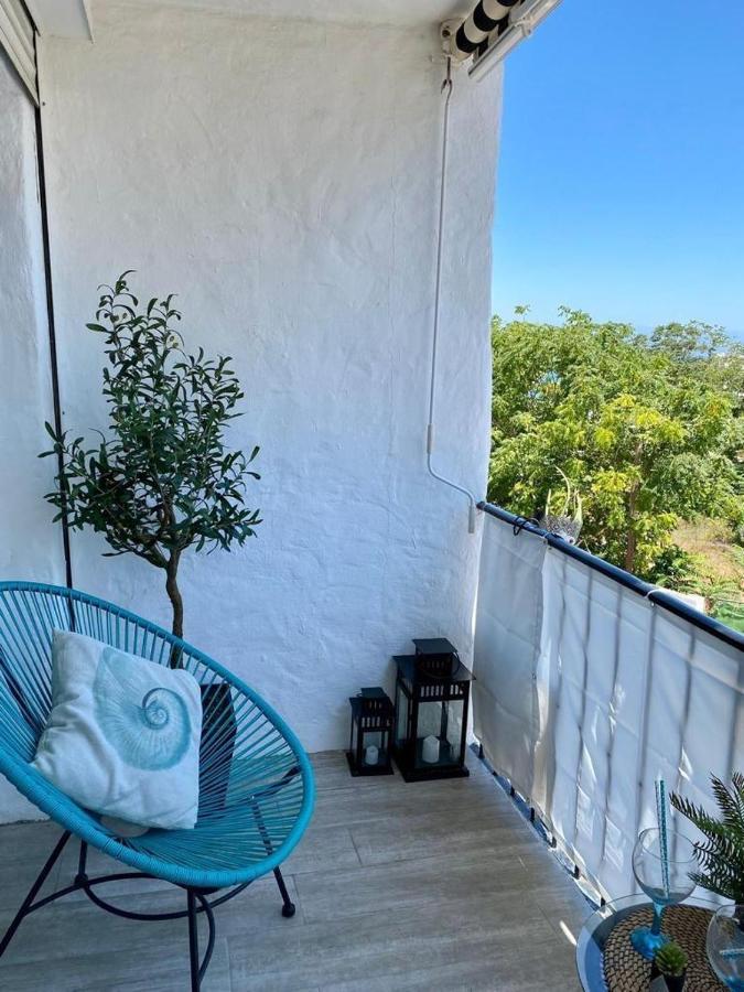 Pueblo Blanco Sea View Apartment By Namaste Elite توريمولينوس المظهر الخارجي الصورة