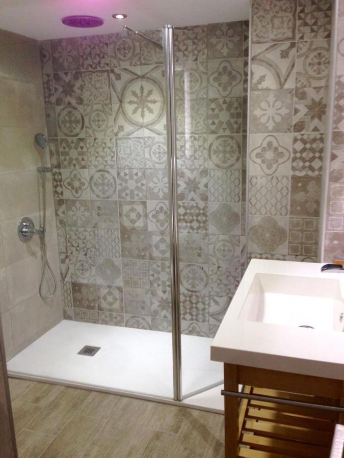 Pueblo Blanco Sea View Apartment By Namaste Elite توريمولينوس المظهر الخارجي الصورة