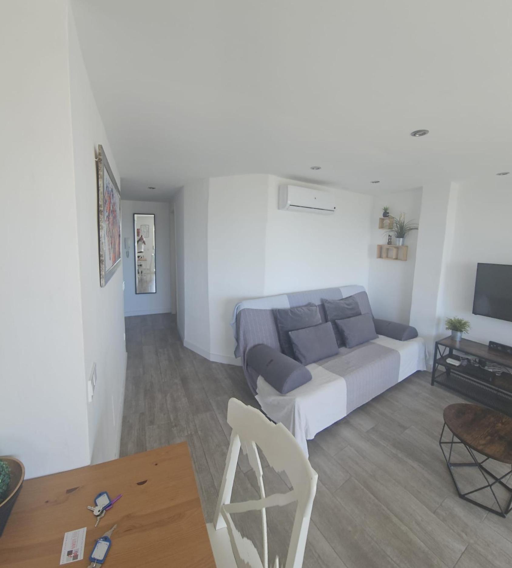Pueblo Blanco Sea View Apartment By Namaste Elite توريمولينوس المظهر الخارجي الصورة