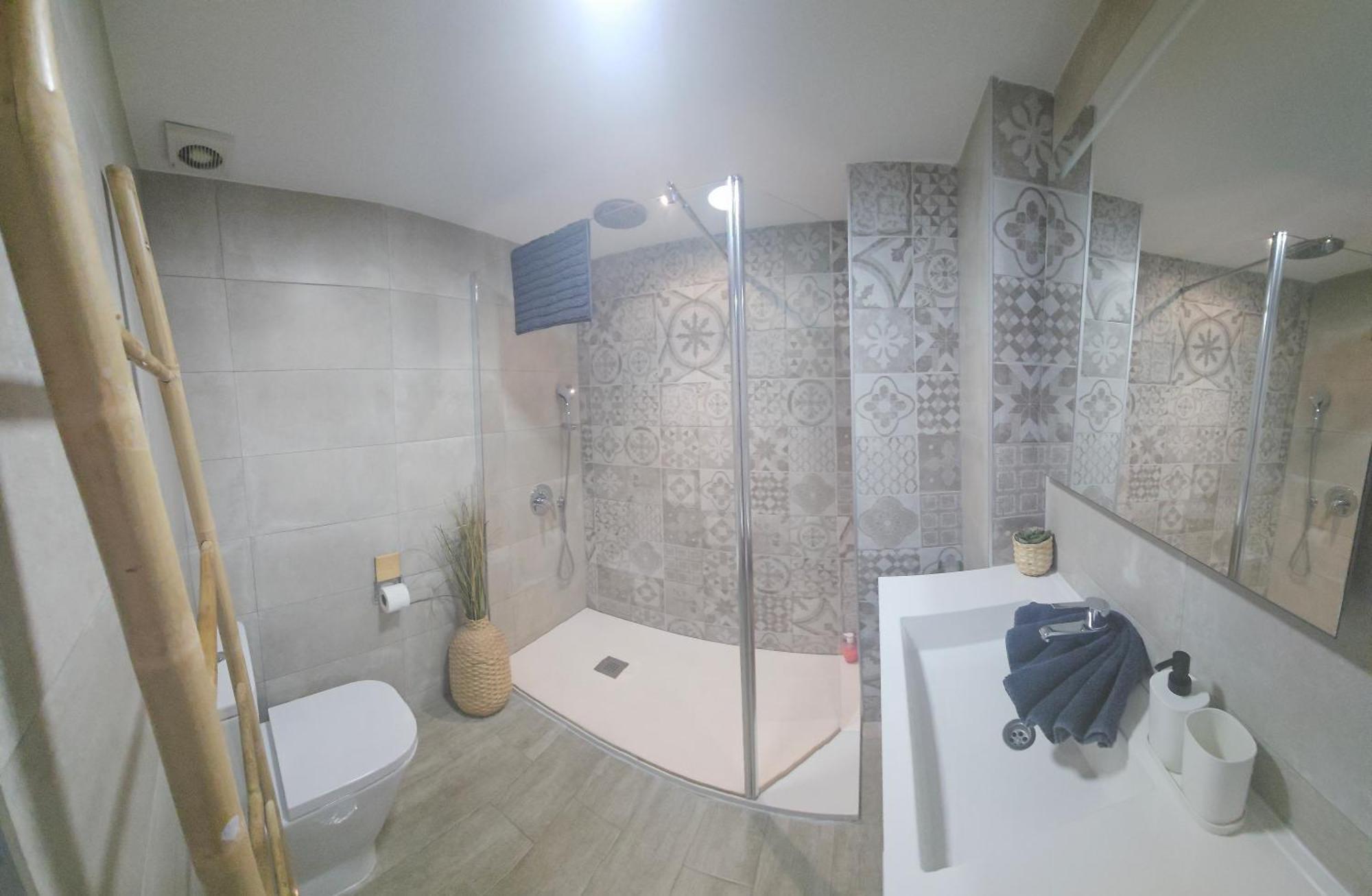 Pueblo Blanco Sea View Apartment By Namaste Elite توريمولينوس المظهر الخارجي الصورة